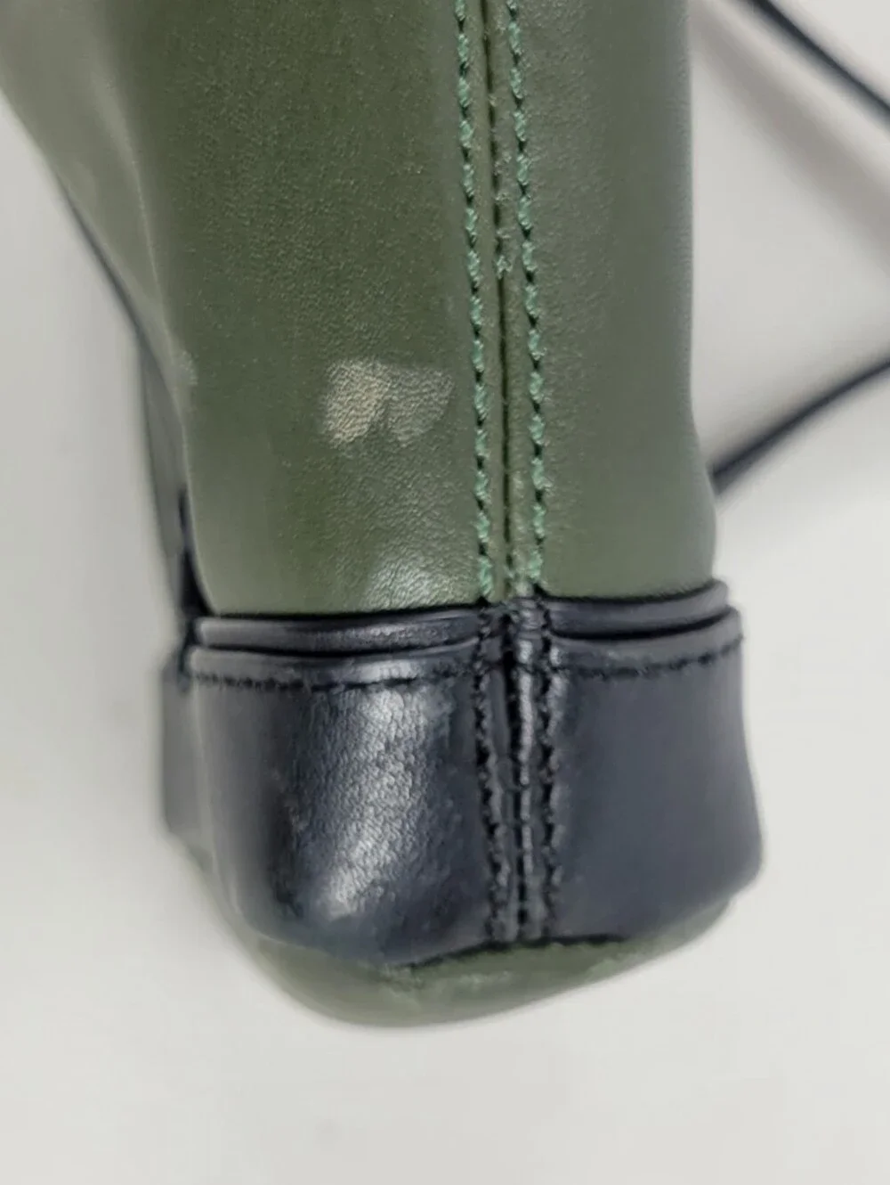 kate spade Olive Green and Black Leather Crossbody Bag #845